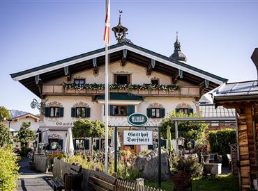Dorfwirt Oberndorf Sommer
