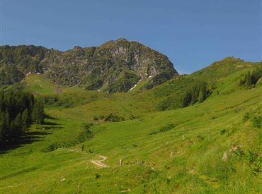 Herrgott - Gebrakapelle St.Daniel - Gebragipfel quer